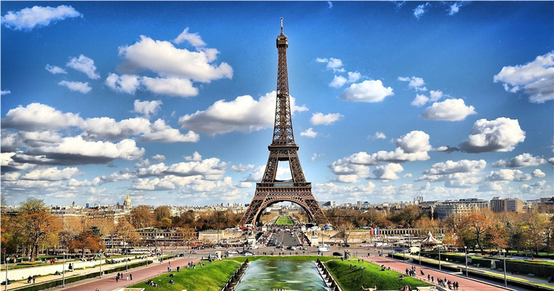 Magical Paris Escape